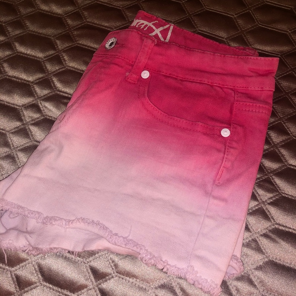 Pink ombré low rise shorts